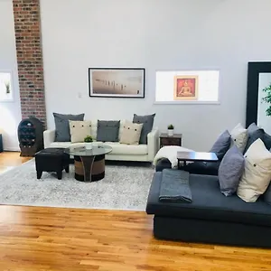 Appartamento Updated Amazing Bi -level Minutes From Water Views Of New York, North Bergen